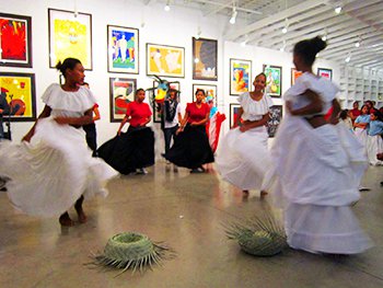 The Bomba and Plena Dance Troupe at La Casita.