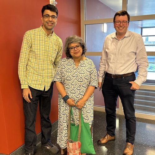 Symposium co-conveners Romita Ray (center) and Tim Barringer (right) with SU alumnus Ankush Arora G’23, now a graduate student at Yale University.