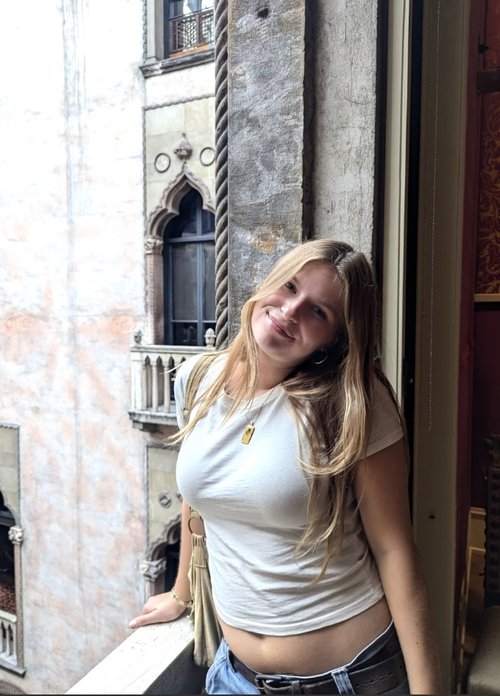 Lucy Upton