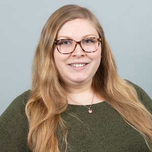 Samantha-Betts@72.jpg