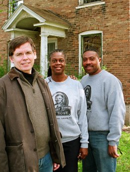 Armstrong with Christine Carter and her husband, the Rev. Paul Carter, both directors and caretakers of the Tubman Home in Auburn, N.Y. 