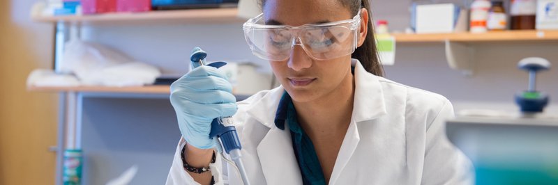 Student working in a lab.