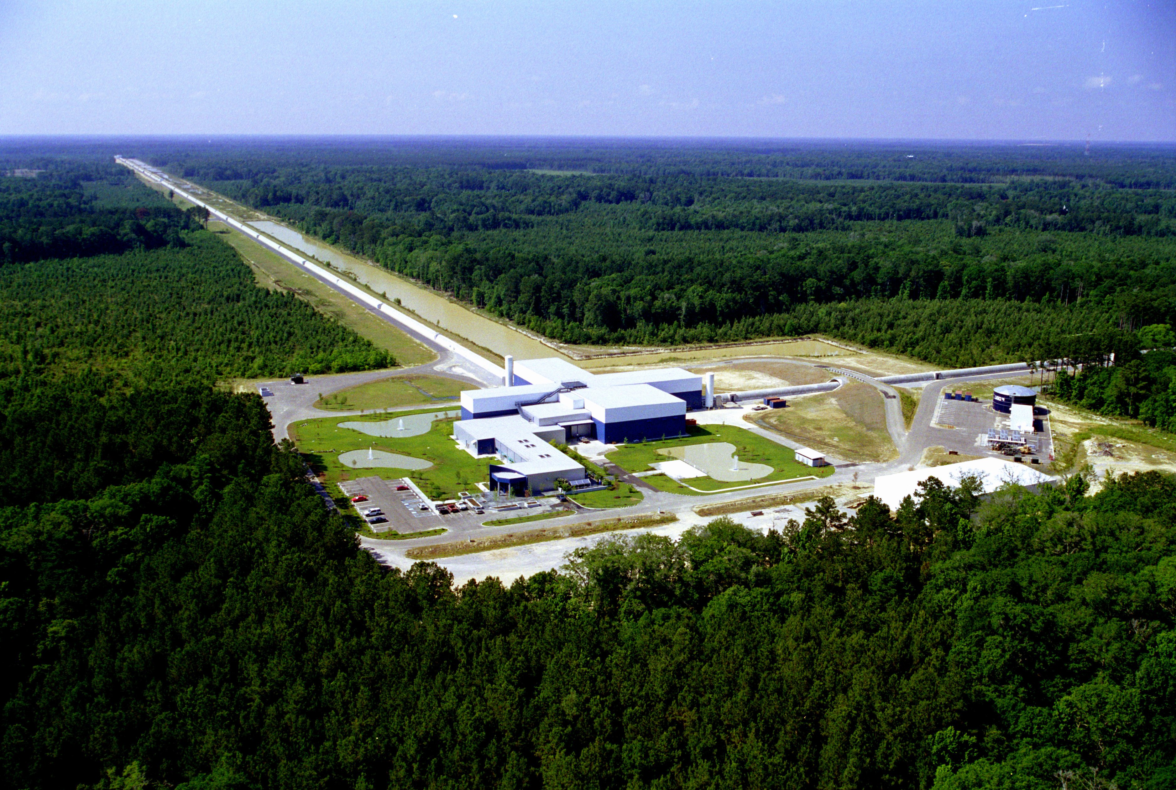 The LIGO Livingston Observatory in Louisiana (Photo courtesy of Caltech/MIT/LIGO Laboratory)