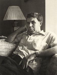 Raymond Carver in the 1980s (Photo courtesy of SU Archives and Records Management)