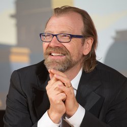 George Saunders