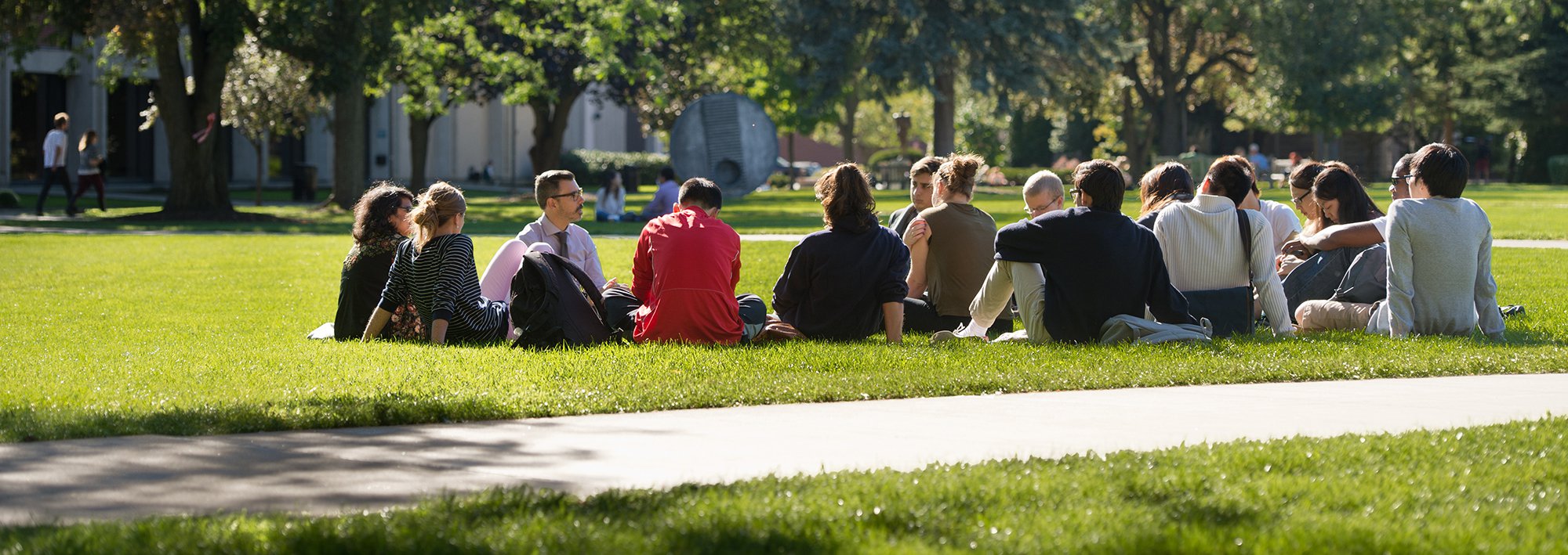 teaching a class outside on the Shaw Quadrangle